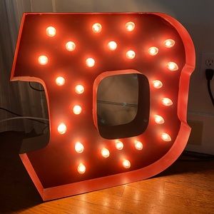 Marquee Letter - D with Lights